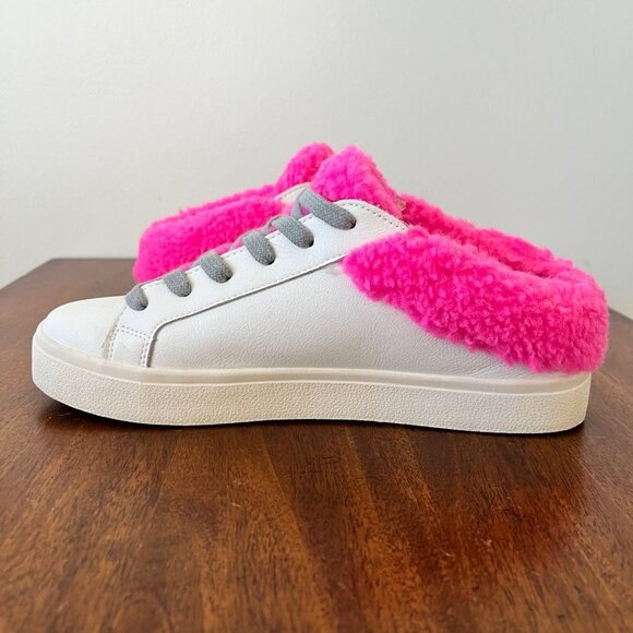 Steve Madden Polaris Slip on Sherpa Sneaker - Picture 3 of 15